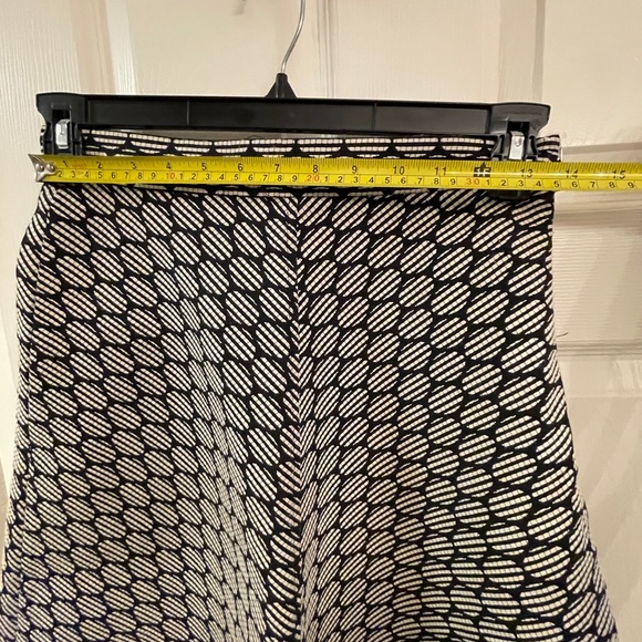 ZARA Woman Black & Ivory Textured A-Line Skirt | Size M - Picture 6 of 6